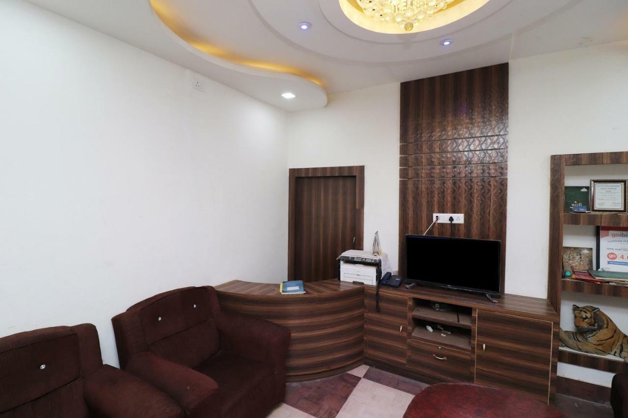 Hotel Vijay Rajgir Bagian luar foto