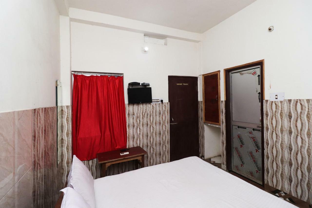 Hotel Vijay Rajgir Bagian luar foto
