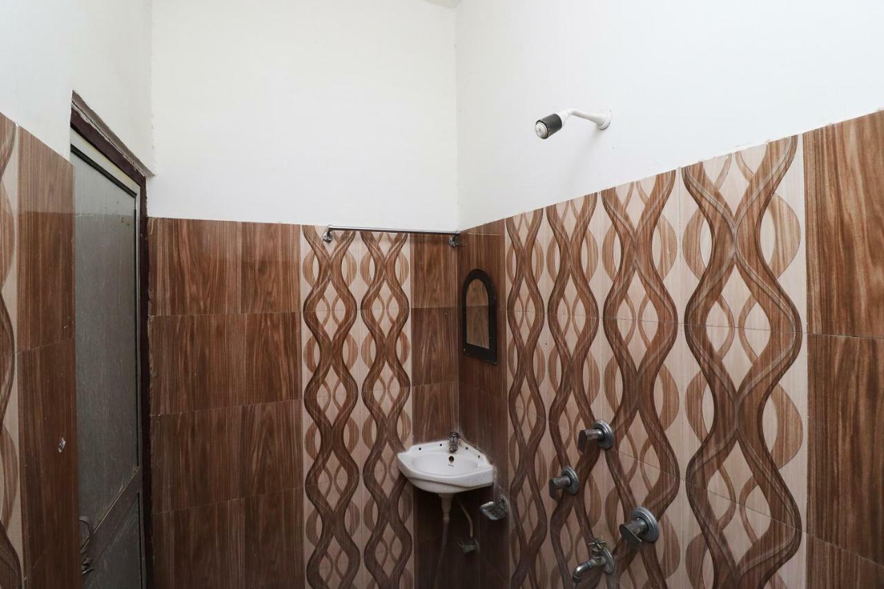 Hotel Vijay Rajgir Bagian luar foto